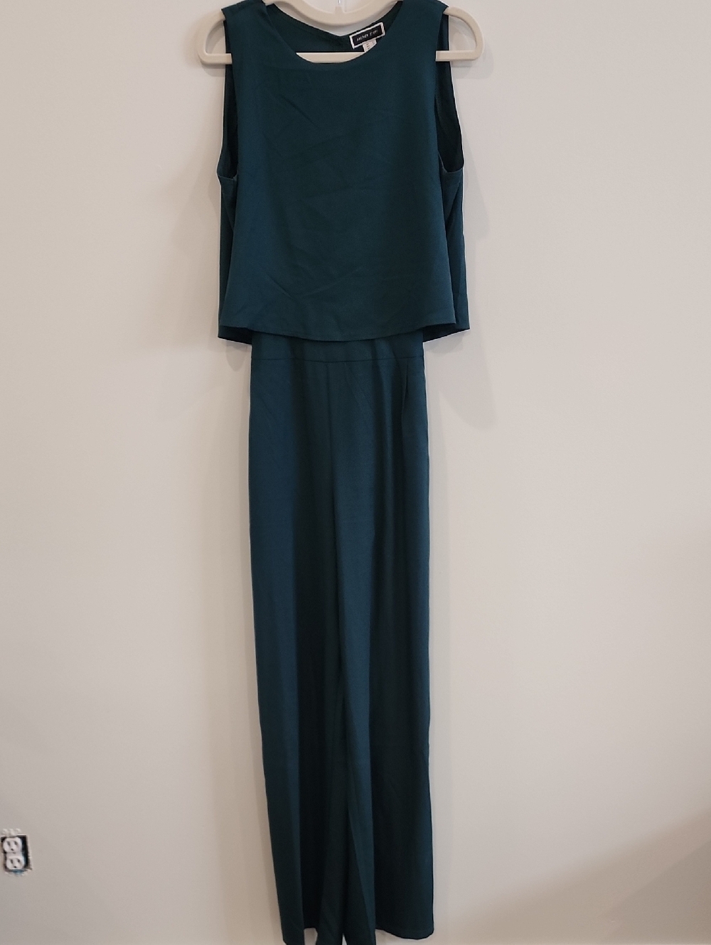 Dark Green Sleeveless Jumpsuit With Open/Criss Cross Back